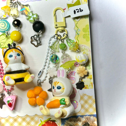 Bunny & Bee Mofusand Keychain